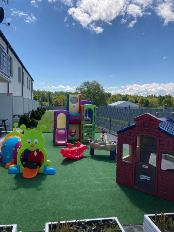Sofia Dwupoziomowe Apartamenty ヤロスワビエツ エクステリア 写真
