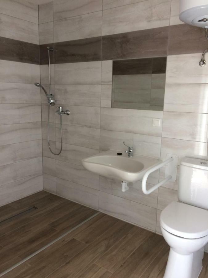 Sofia Dwupoziomowe Apartamenty ヤロスワビエツ エクステリア 写真