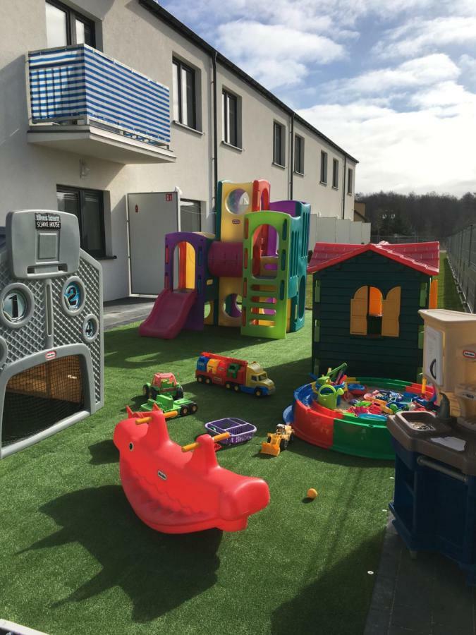 Sofia Dwupoziomowe Apartamenty ヤロスワビエツ エクステリア 写真